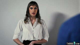 Couage žmona užsakymo jos darbuotojų Vanguard fuck savo hubby