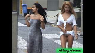 ʷ�들은 표시에서의 거리,상파울루을 만드는 사고 애비뉴에서 활발하고 그 모든없이 부끄러움