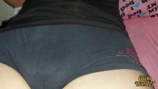 Motra e prek saj PIDHI në frontin e Vëllait të saj