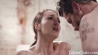 ���ემი უფროსი იმსახურებს მე - ბელა Rolland