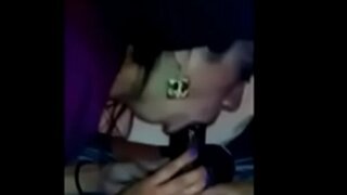 PLEJ bone de AMBAŬ MONDOJ! Latina kaj Aziaj slut havas sovaĝa sexy trio kun BBC PLEJ bone de AMBAŬ MONDOJ! Latina kaj Aziaj slut havas sovaĝa sexy trio kun BBC